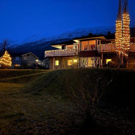 Liten Kjellerleilighet. Landlig Rolig Omrade. Tromso Ngoại thất bức ảnh